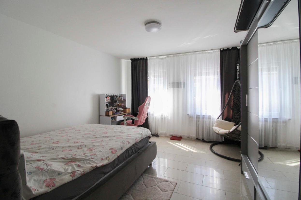 Schlafzimmer OG1