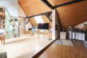 Treppenaufgang_Wohnzimmer