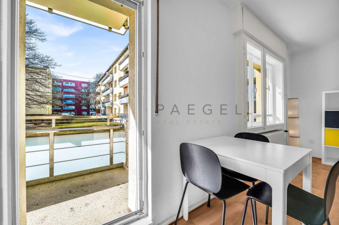 Arbeitszimmer