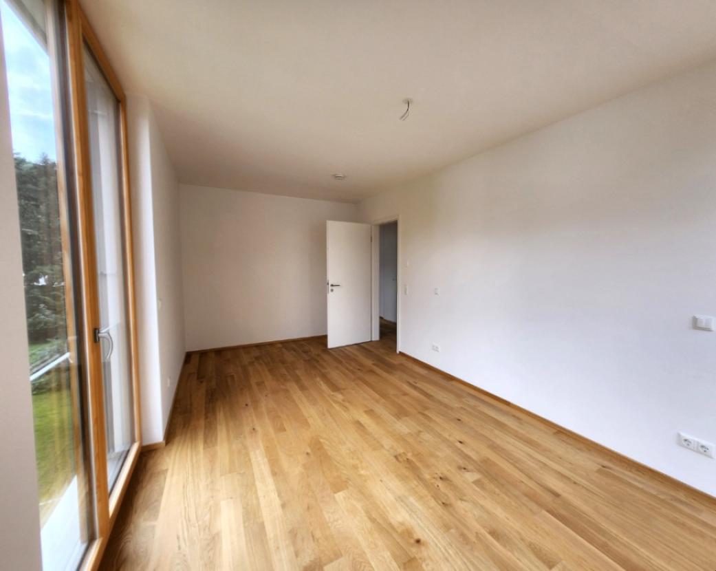 16 Zimmer 2 Bild 2