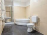 Badezimmer EG