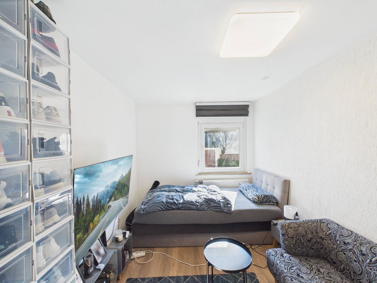 Schlafzimmer 2