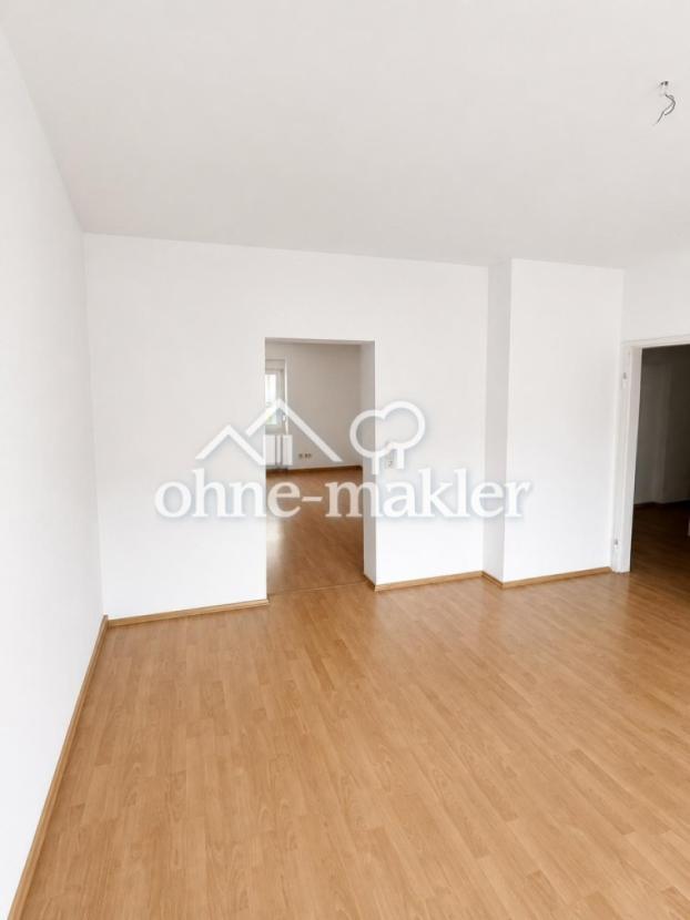 Durchgang Wohnzimmer