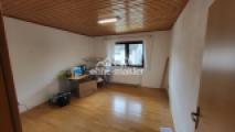 1.OG Zimmer 1 (Kind/Büro)