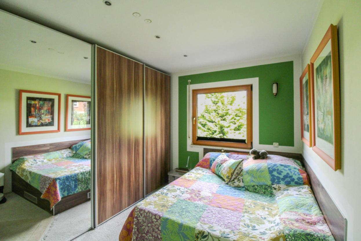 Schlafzimmer EG