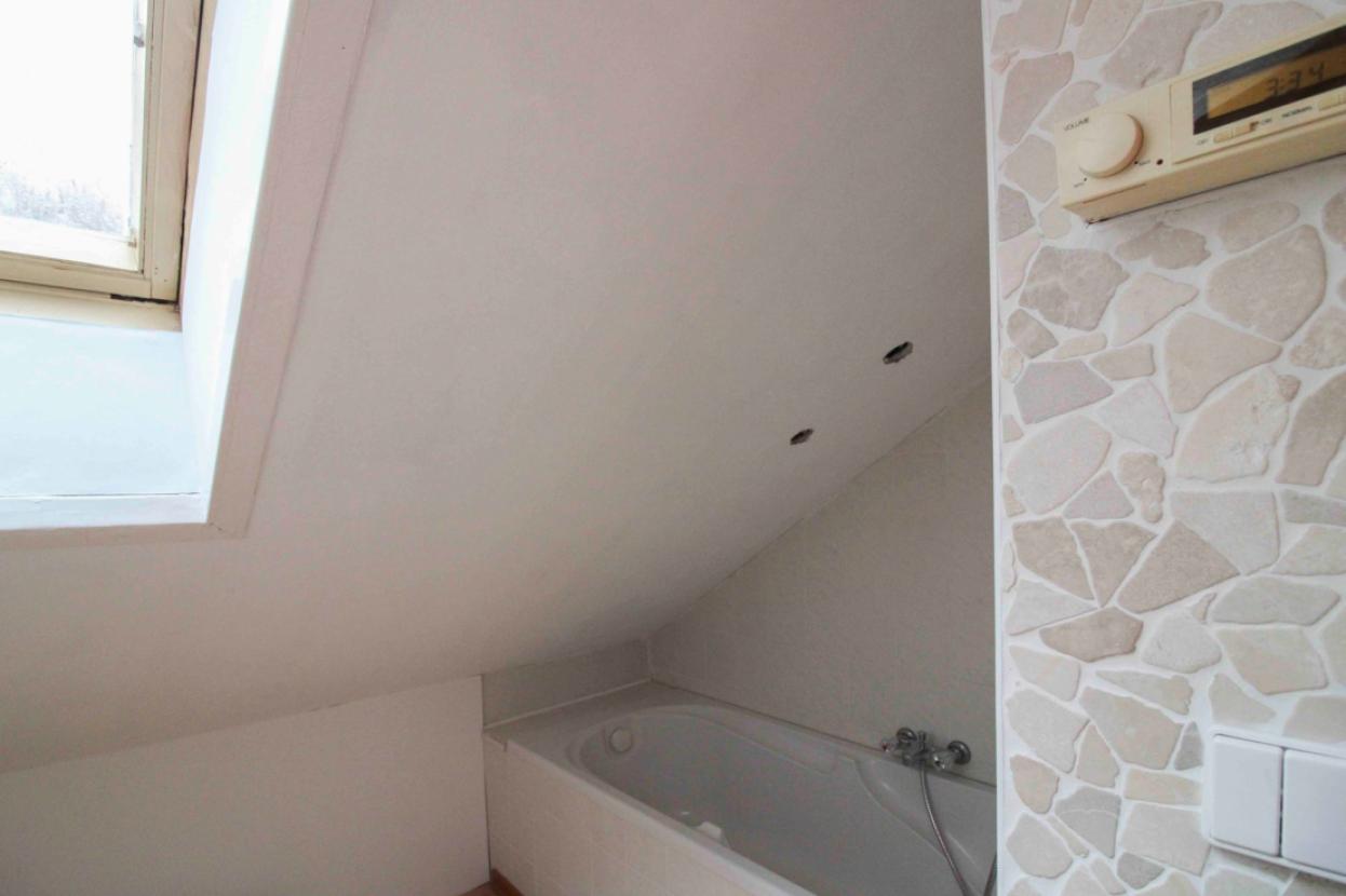 Badezimmer DG