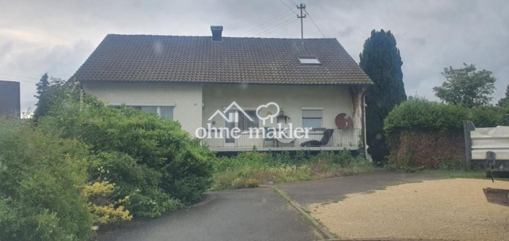 Freistehendes Haus