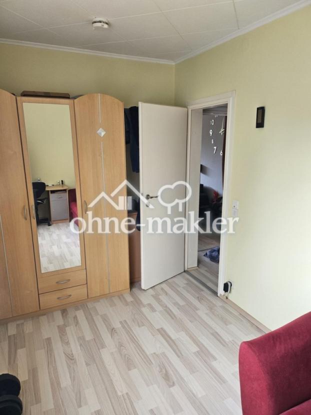 Halbes Zimmer / Büro