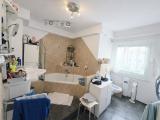 Badezimmer (EG)