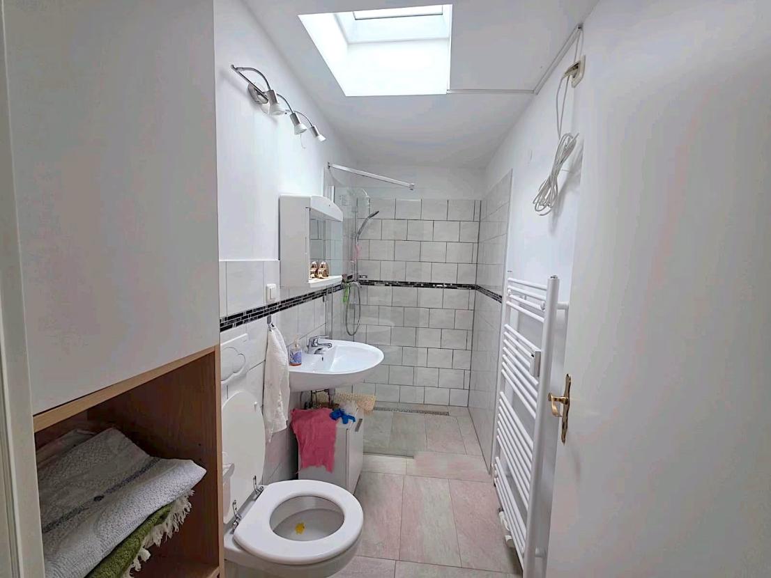Badezimmer (Anbau)