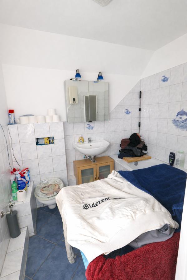 Badezimmer (2. Whg OG)