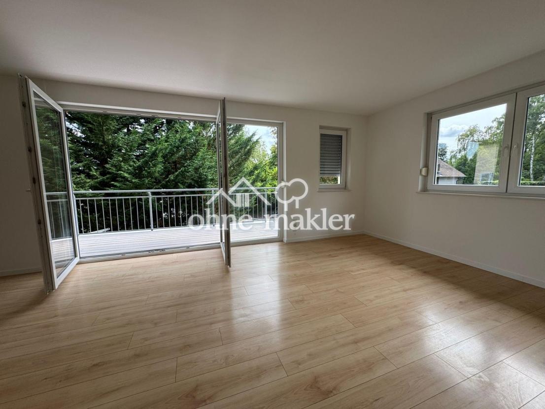 Weiträumiges Wohnzimmer