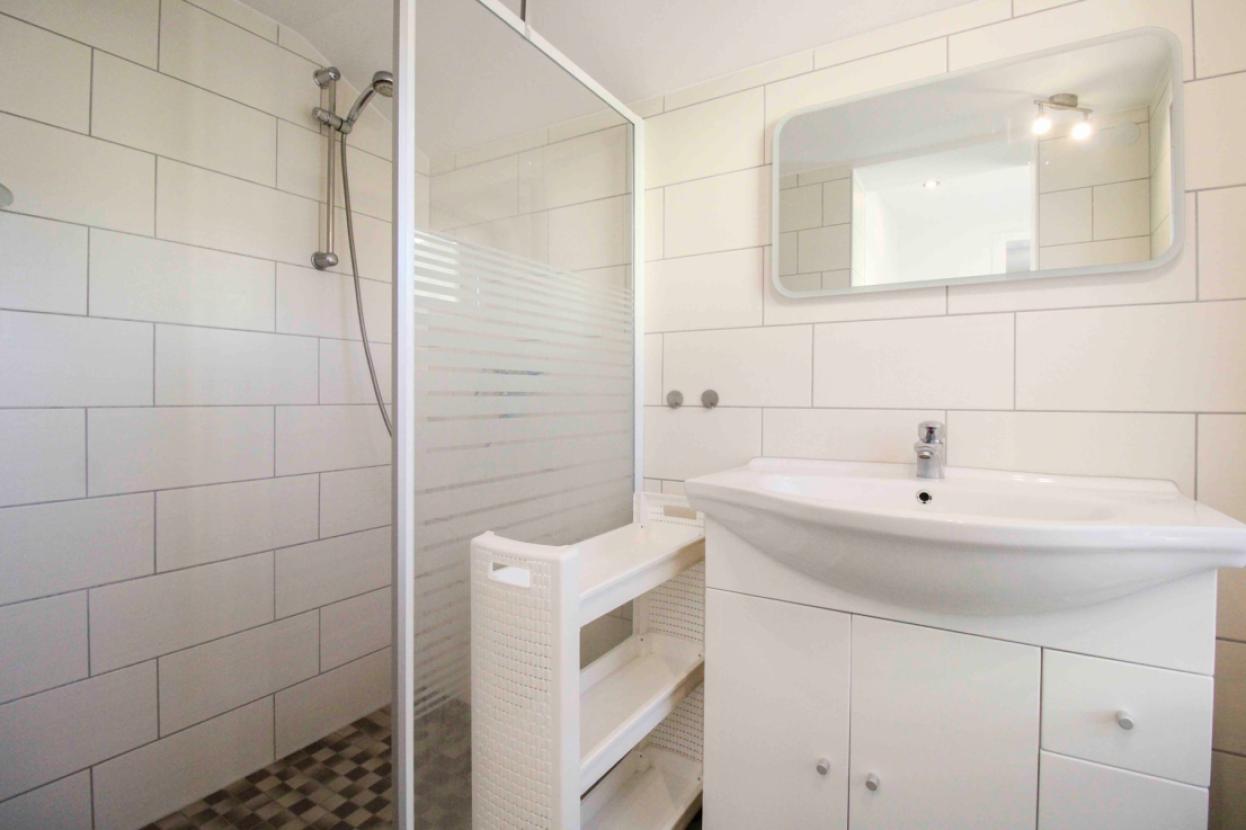 Badezimmer Nebengebäude (2)
