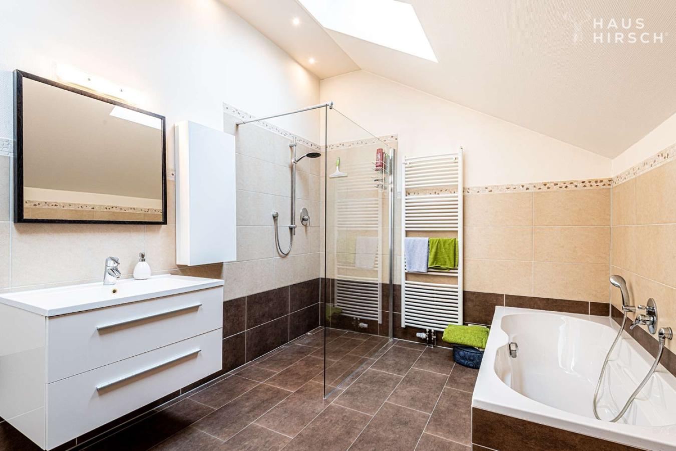 Badezimmer Blick 2