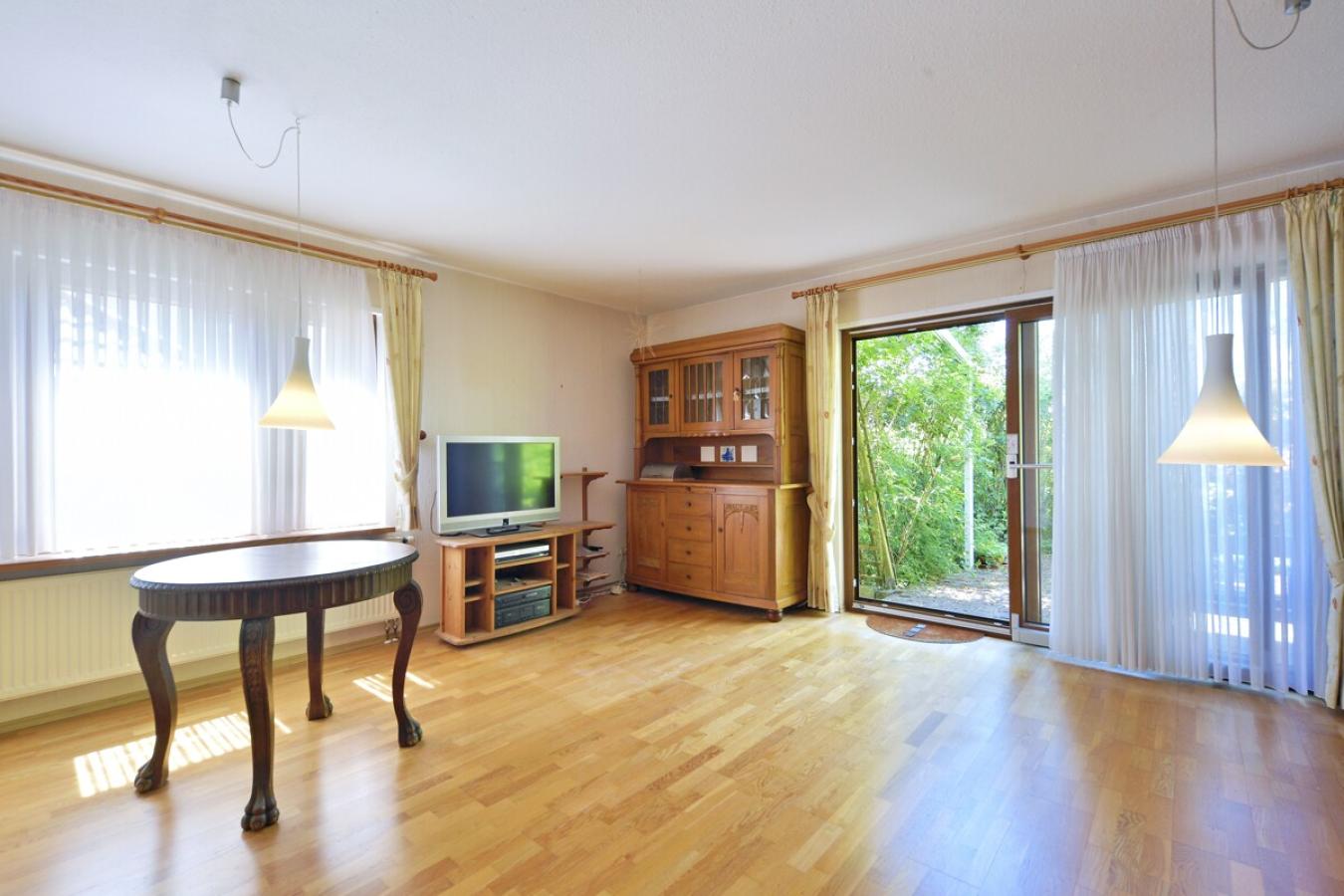 Wohnzimmer Blick 2