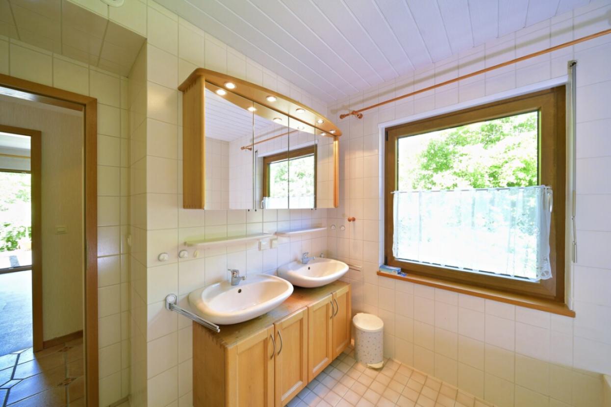 Badezimmer Blick 2