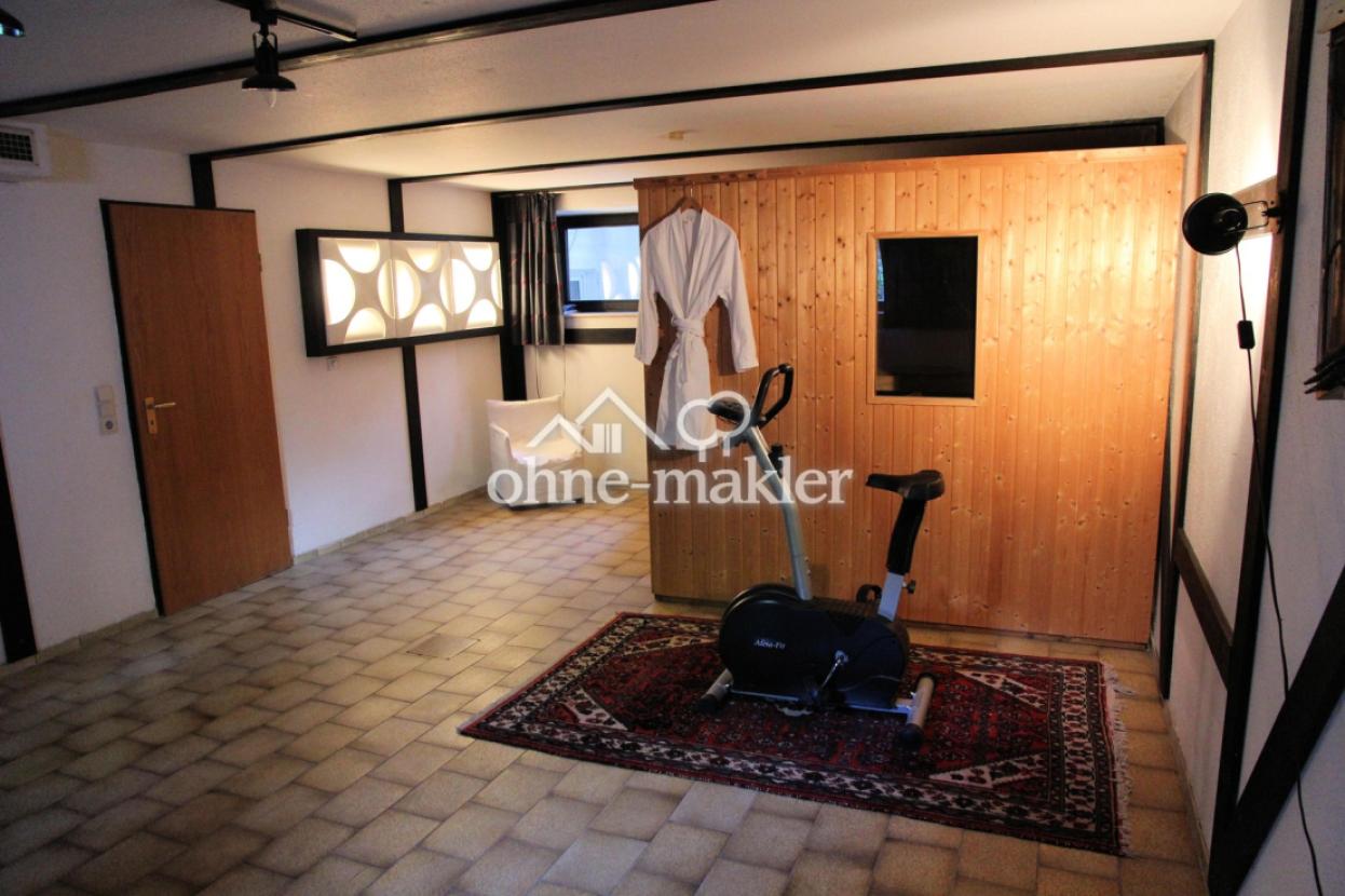 Fitnessraum mit Sauna