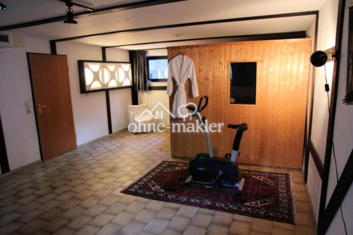 Fitnessraum mit Sauna