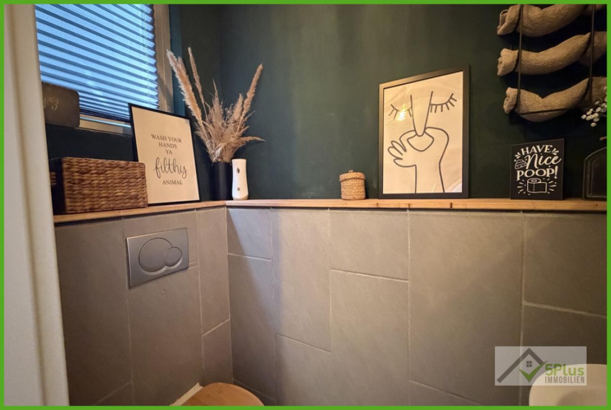 5Plus Immo Gäste-WC EG