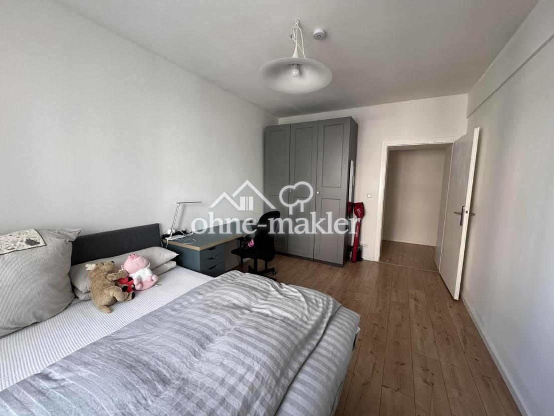Kinder-/Gäste-/Arbeitzimmer
