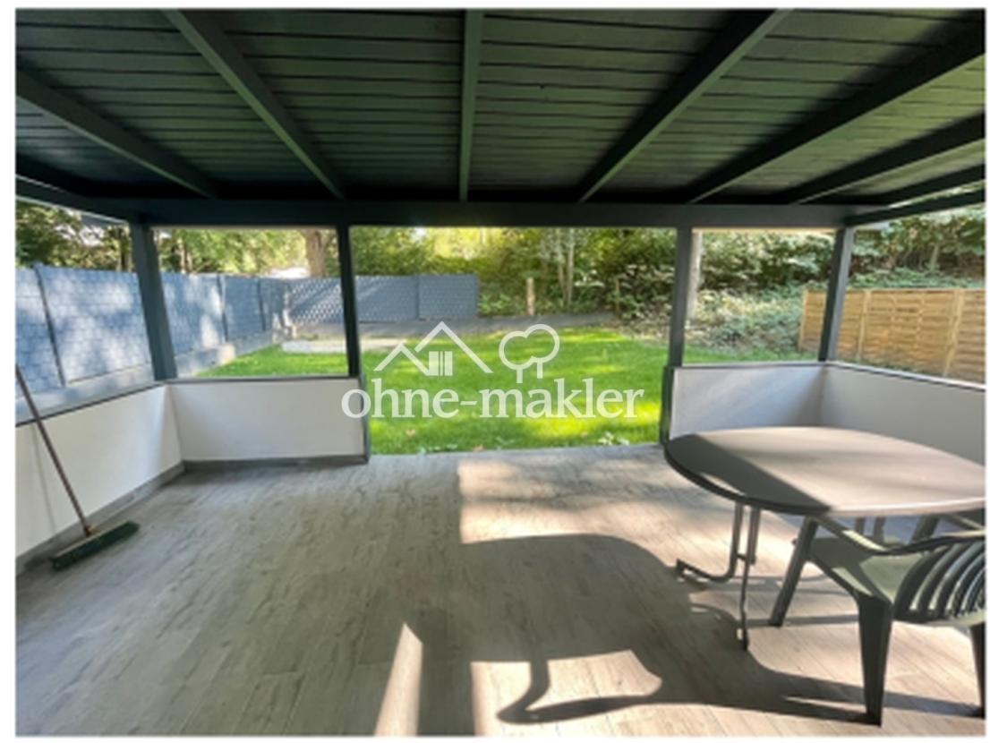 Überdachte Terrasse