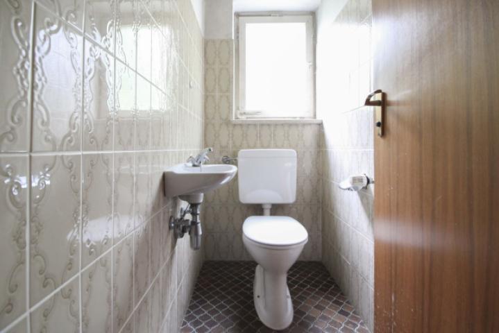WC - EG