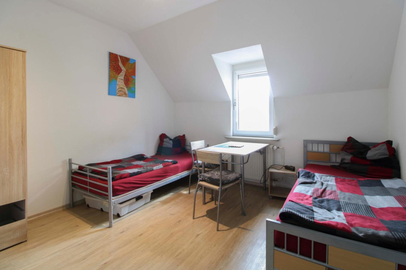 Schlafzimmer 5
