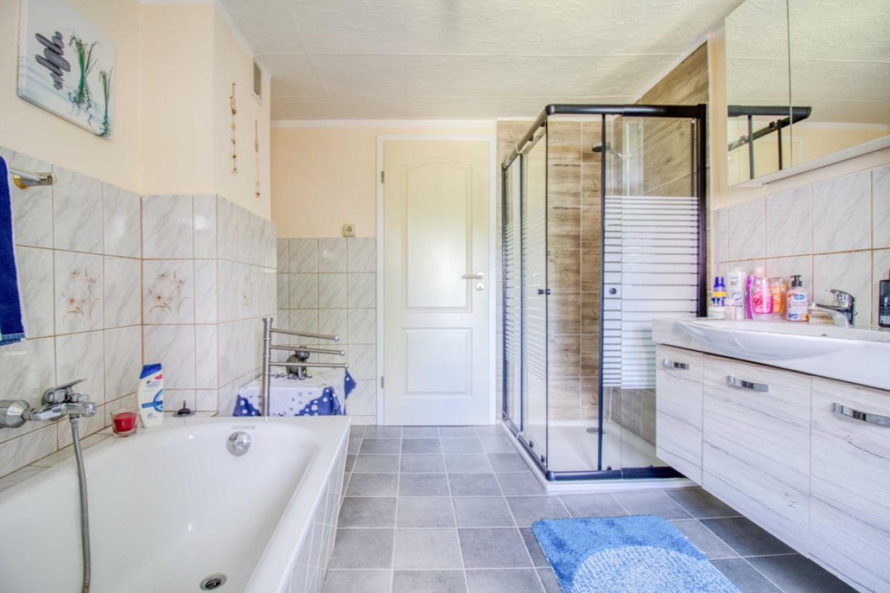 Badezimmer II