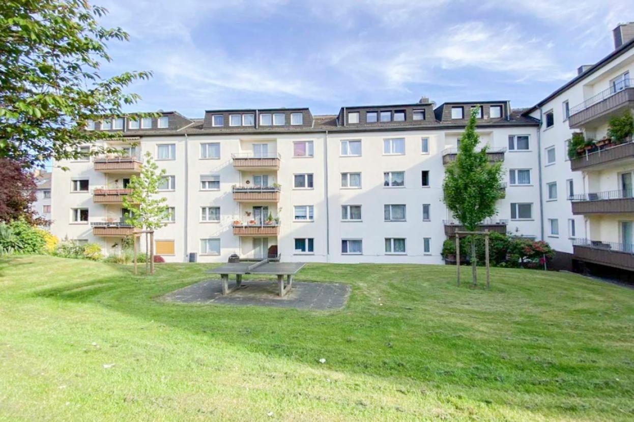 Hausrückseite
