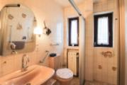 Duschbad EG