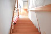 Treppe in den Spitzboden