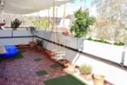 Terrasse OG 4 links