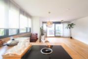 Blick ins Wohnzimmer