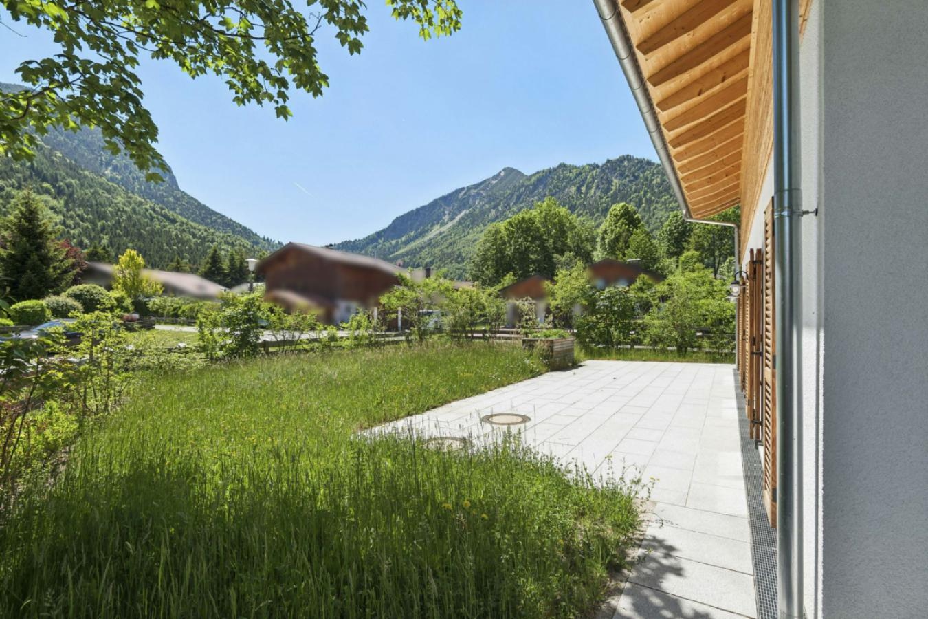 Bergblick Terrasse IST