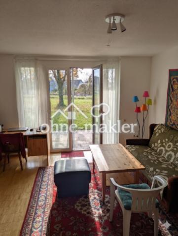 Wohnzimmer mit Terrassenzugang