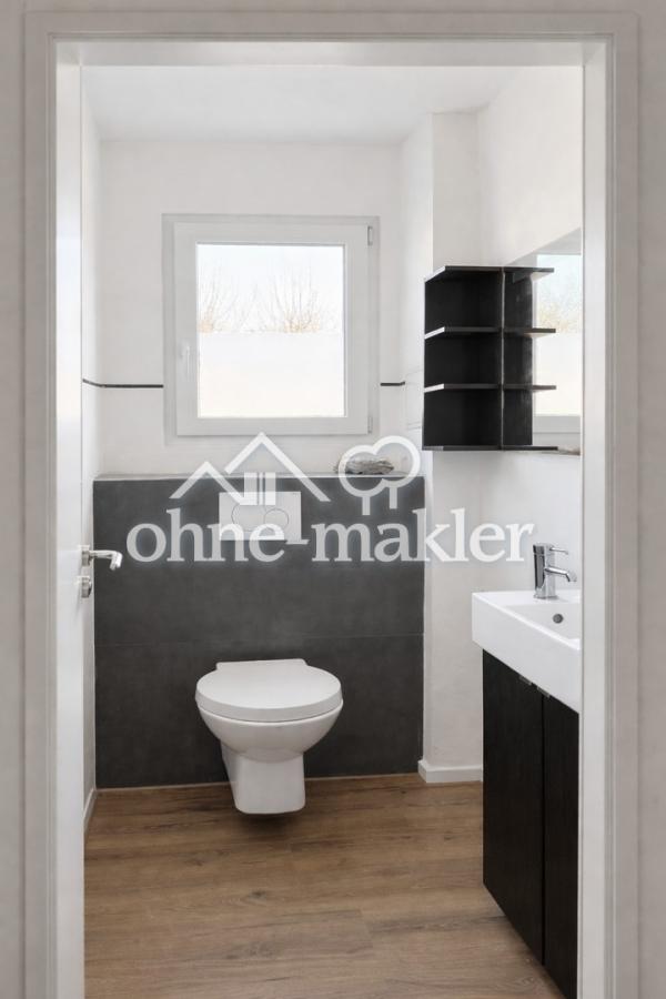 Separates WC im EG