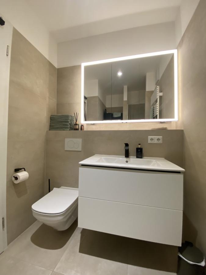Badschrank / Toilette