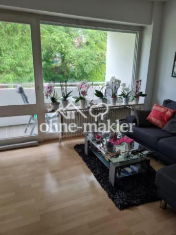 Wohnzimmer möbliert