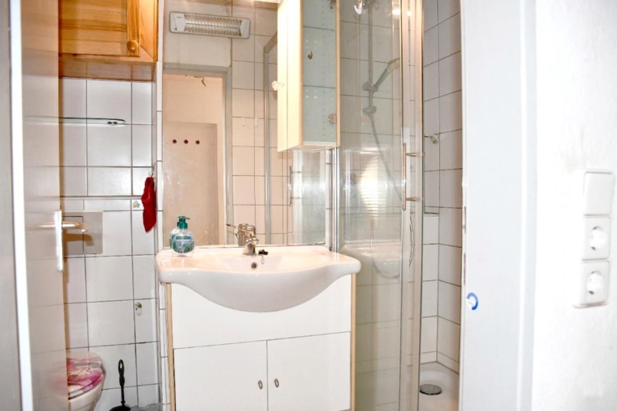 modernes Duschbad