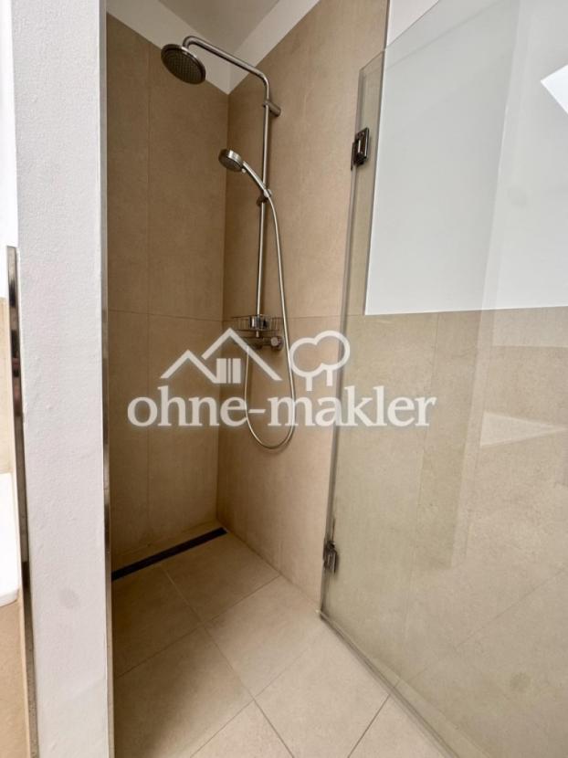 En Suite Bad