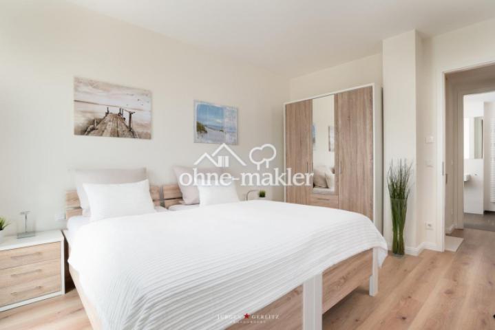 Schlafzimmer rechts