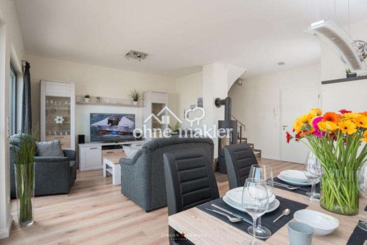 Wohnzimmer und Essbereich