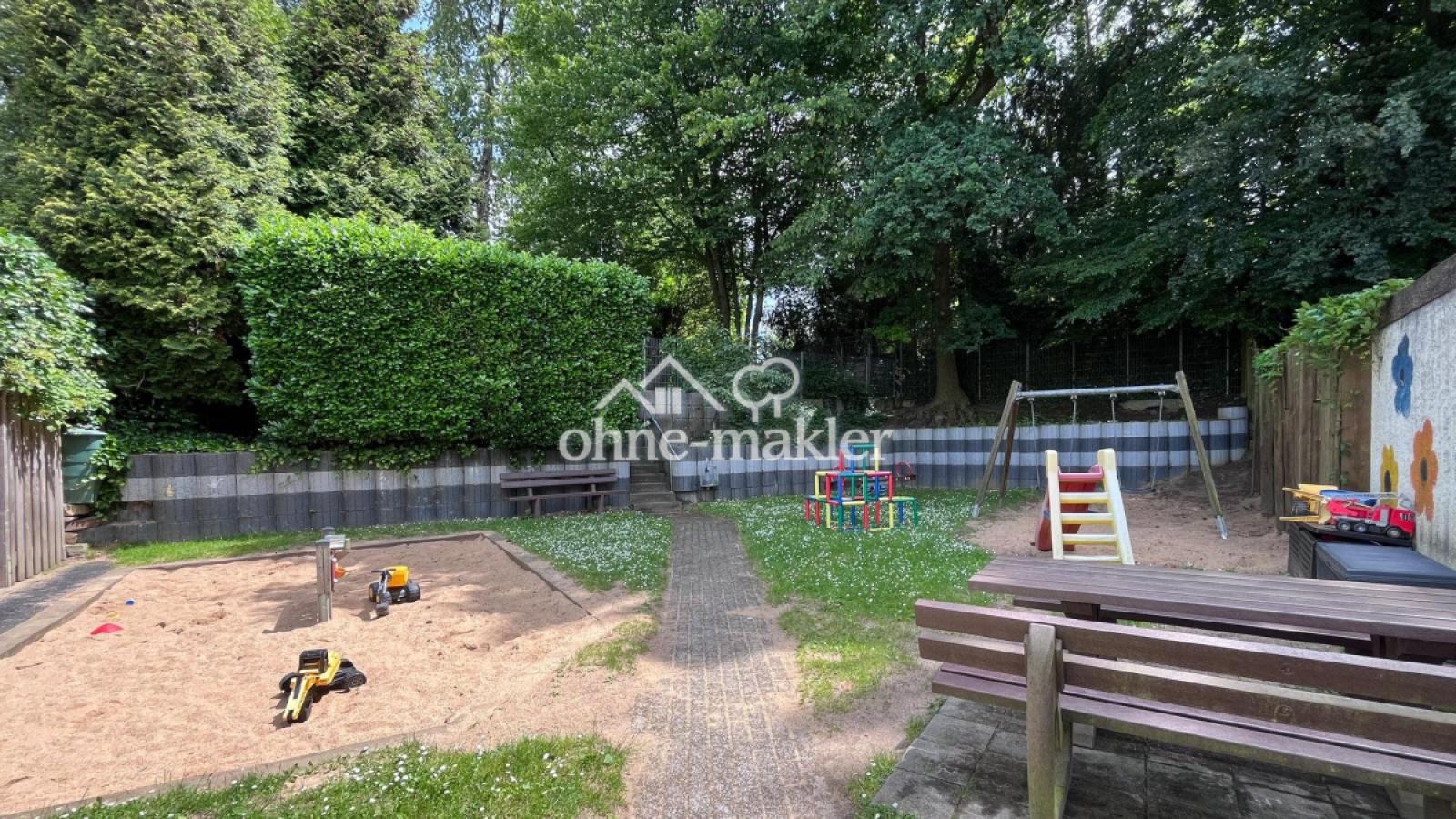 Spielplatz (WEG)