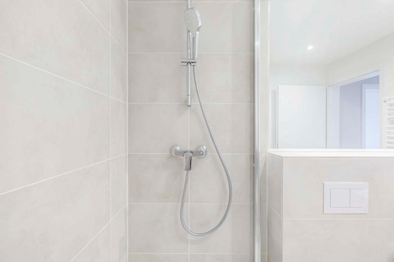 Badezimmer Ansicht 2