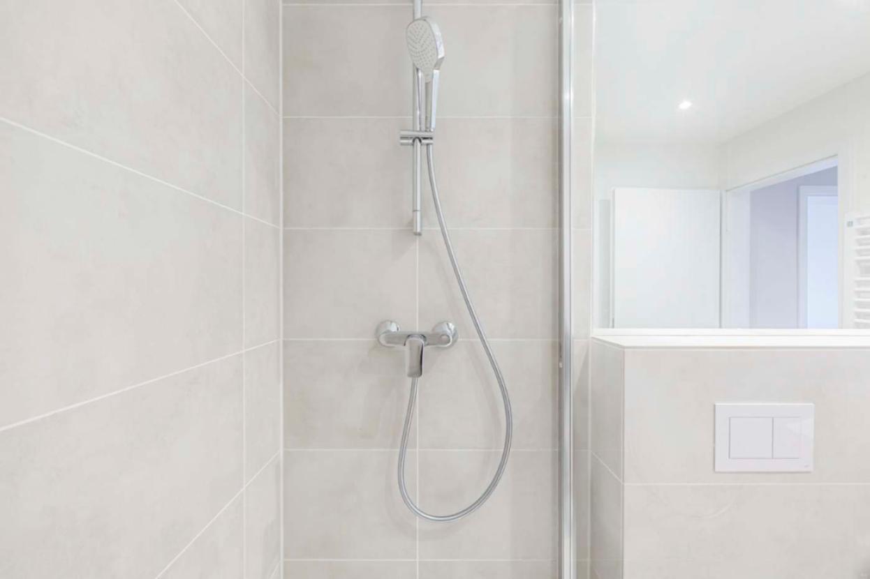 Badezimmer Ansicht 2