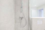 Badezimmer Ansicht 2