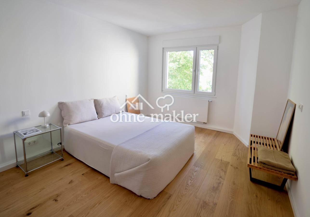 Geräumiges Schlafzimmer