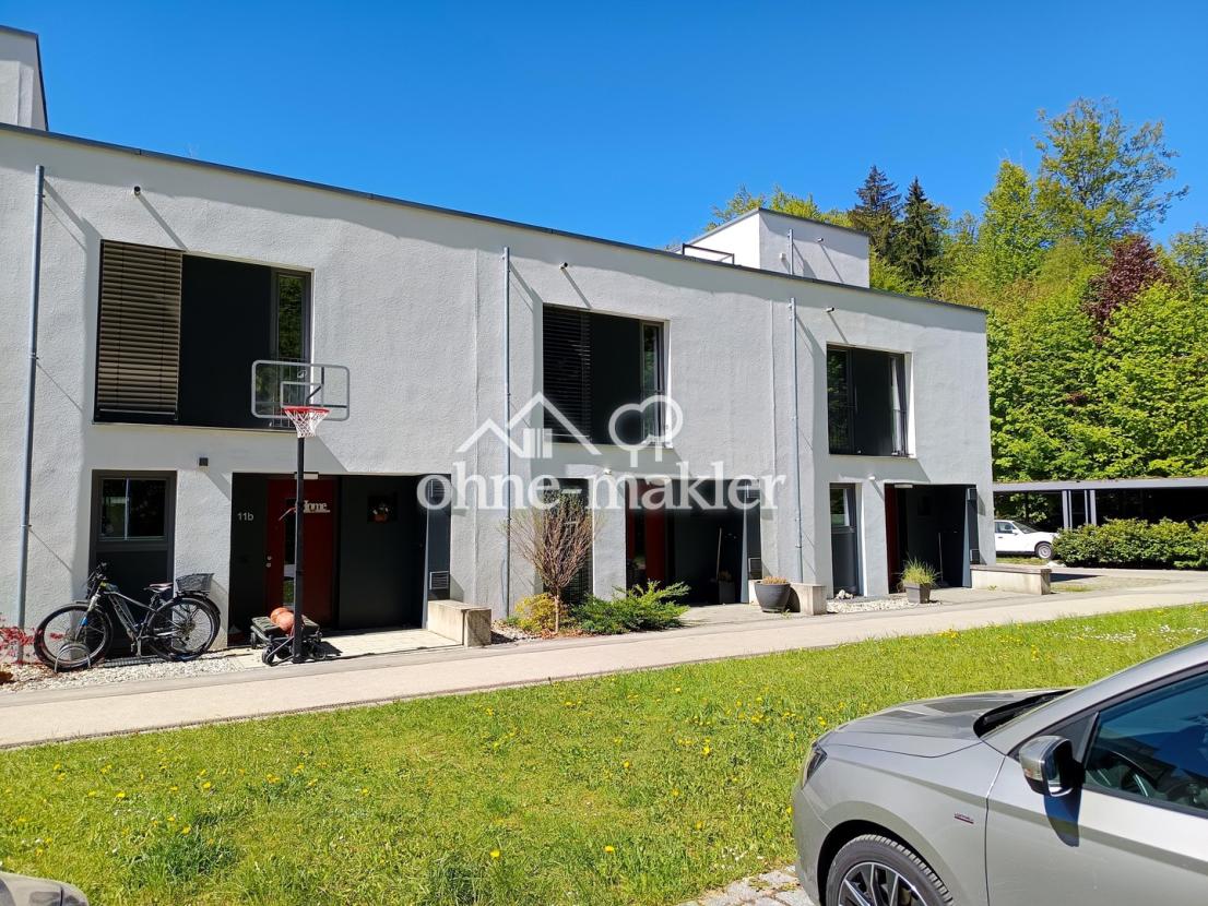 1. Haus von links