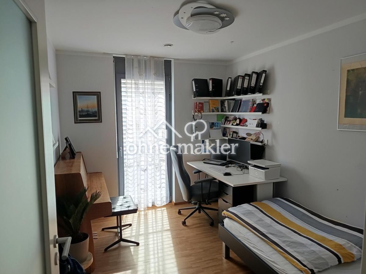 Arbeitszimmer/Kinderzimmer 2