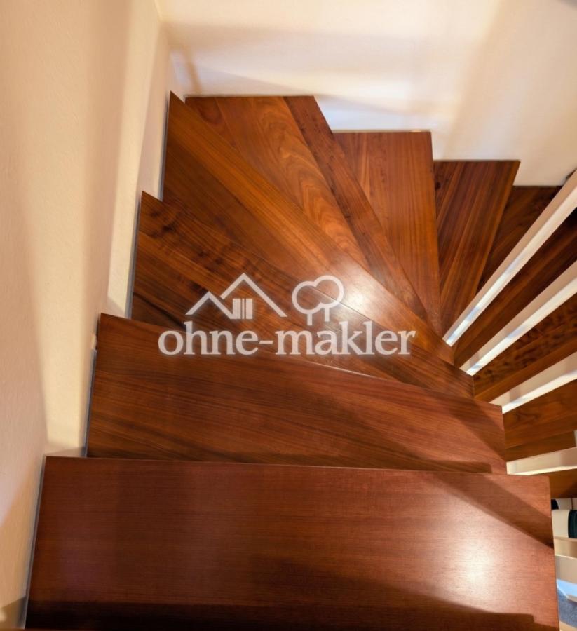 Treppe DG
